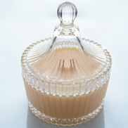 Vanilla perfumed candle 250 ml, in XIX century style  diamond glass jar